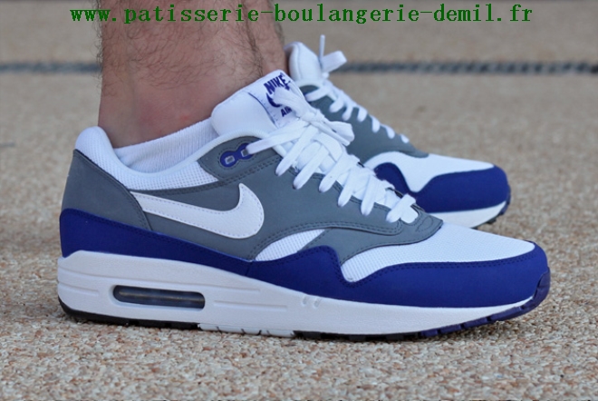 air max one bleu et jaune