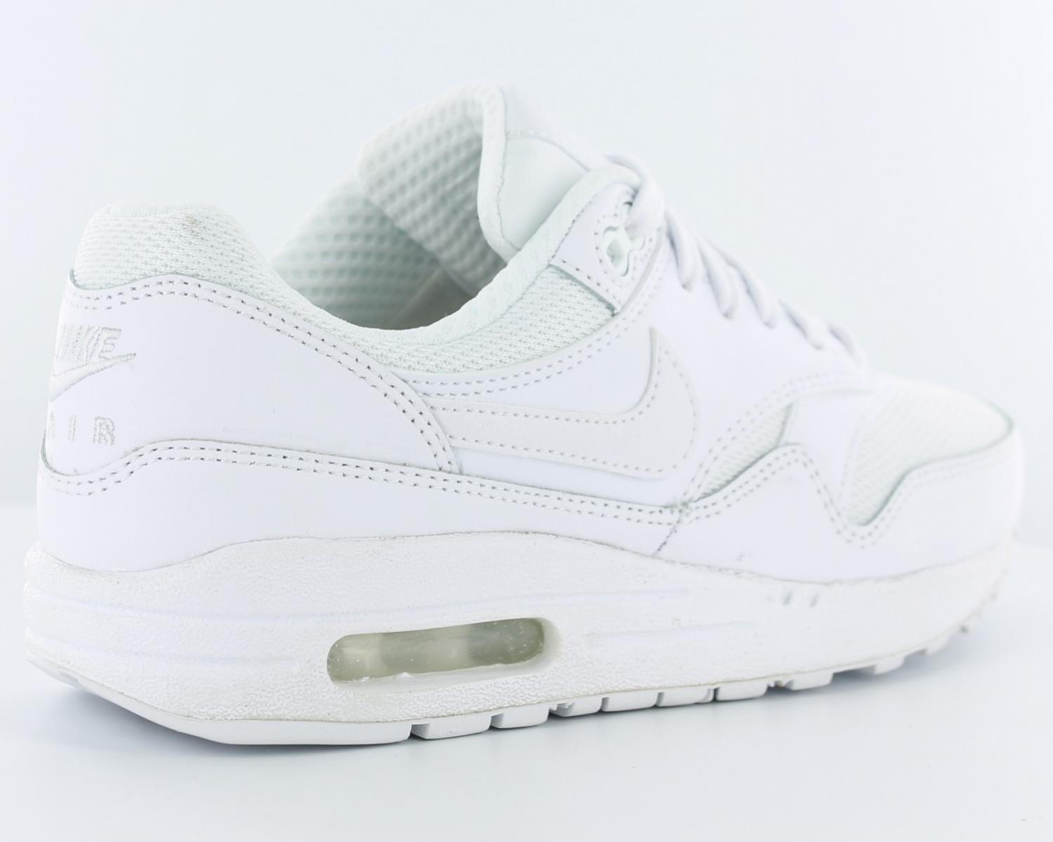 chaussures pour personnes agées
